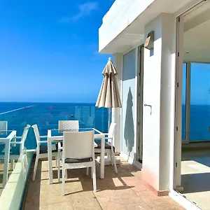 https://sea-view-apartment-arguineguin.in-canary-islands.com
